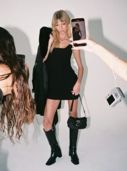 Princess Polly The Gracie Knit Mini Dress Black -Princess Polly Sales Store 0 modelinfo Beanie us2 3d323716 e216 4465 8b0b 684fefb9a42a