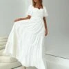 Princess Polly Garrity Maxi Dress White -Princess Polly Sales Store 1 modelinfo Mirte us2 8ea9641c e015 4dd1 8de0 1d09bed30a92