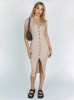 Princess Polly Sarah Maxi Dress Beige -Princess Polly Sales Store 1 0a268f48 2b34 4a78 ba5e d52f08ed0054