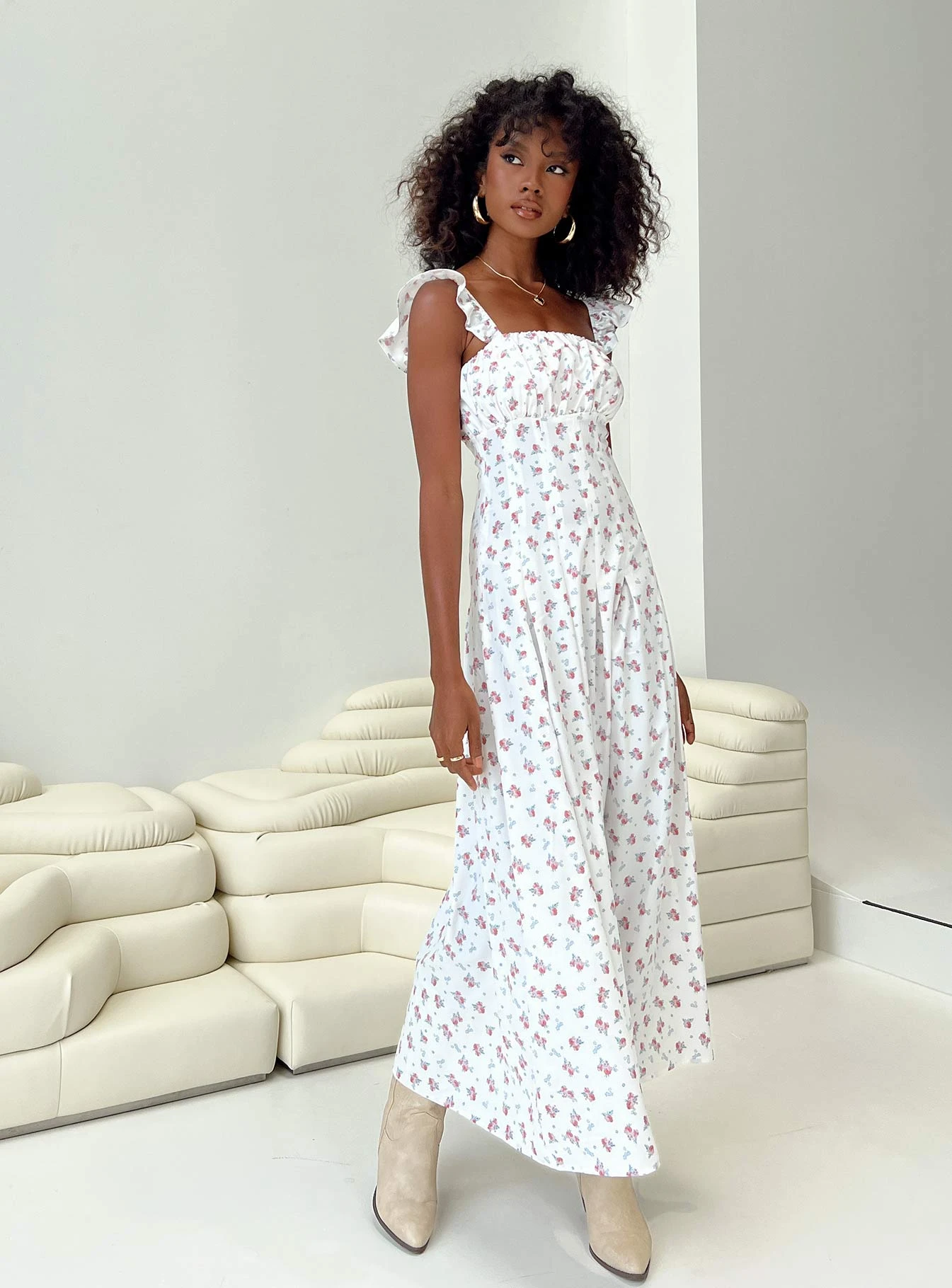 Princess Polly Alver Maxi Dress White Floral 2 Princess Polly Alver Maxi Dress White Floral - Image 2