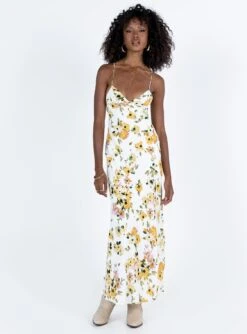 Princess Polly Lingarna Maxi Dress White / Yellow -Princess Polly Sales Store 2 modelinfo alexa us2 94f4fe65 6c23 446d 801d a0f36da96857