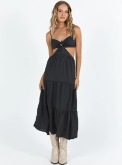 Oswell Maxi Dress Black -Princess Polly Sales Store 2 modelinfo elly us2 a1530752 b34b 4d15 a80c ddf8c851e208