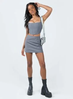 Princess Polly Josie Mini Skirt Grey 8 Princess Polly Josie Mini Skirt Grey -Princess Polly Sales Store 2 modelinfo jenaya us2 a3e62cbf 3f78 4254 93c3 1b2b1bc7e612