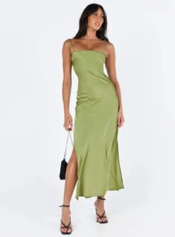 Princess Polly Leyana Maxi Dress Green -Princess Polly Sales Store 2 modelinfo josie us2 fc10789f e8fa 46a4 b882 0214f5d76df6