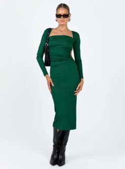 Princess Polly Esplin Long Sleeve Midi Dress Green -Princess Polly Sales Store 2 modelinfo milli us2 8cf2eeec 8be8 4222 979c d8df7e4cef02