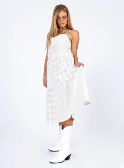 Princess Polly Nicola Midi Dress Beige / White -Princess Polly Sales Store 3 modelinfo Josie us4 5e495c2a 0f67 4666 938c ddcd88daebf4