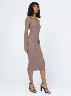 Princess Polly Addison Long Sleeve Midi Dress Brown -Princess Polly Sales Store 3 modelinfo feturi us2 1b91285c 0313 404a bca0 1b52bbd7279c