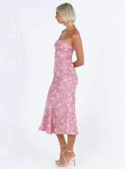 Princess Polly Salvin Strapless Maxi Dress Pink 10 Princess Polly Salvin Strapless Maxi Dress Pink -Princess Polly Sales Store 3 modelinfo kauri us2 7860a328 cd3a 41ad a5ff 80178a9b4a5b