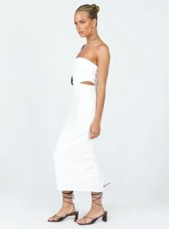 Princess Polly Maira Midi Dress White -Princess Polly Sales Store 3 modelinfo kiana us2 b6d4e67d d86a 4dcd a030 0edf614c6797