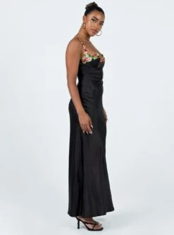 Princess Polly Kenzie Maxi Dress Black -Princess Polly Sales Store 3 modelinfo lola us4 3c8c4c5d f9d7 425b bbaf 993745d4b4d0