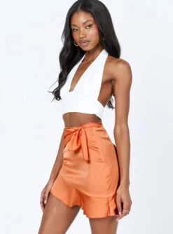 Princess Polly Loraine Mini Skirt Orange -Princess Polly Sales Store 3 modelinfo tori us2 e0690d8c 666e 49ab 8224 7f6b5cfe4eab