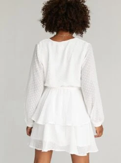 Princess Polly Legendary Lovers Plunge Dress White -Princess Polly Sales Store 3 4a7c73ac e2ba 426a aa5d 23a70c6be7c2