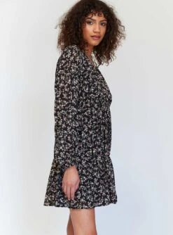 Princess Polly Polina Mini Dress Black Floral 6 Princess Polly Polina Mini Dress Black Floral -Princess Polly Sales Store 3 c738e2db faa8 4633 894d cbb978253407