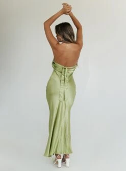 Princess Polly Haley Maxi Dress Green 9 Princess Polly Haley Maxi Dress Green -Princess Polly Sales Store 4 model info Adison us2 360eb835 3c53 4604 9f06 9d21f312d37c