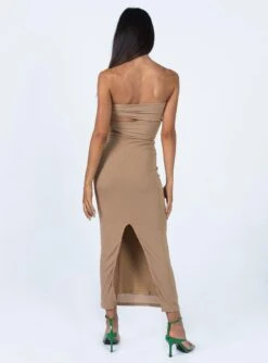 Princess Polly Catherine Maxi Dress Brown -Princess Polly Sales Store 4 modelinfo Jess us2 7add9985 aa04 436e 8252 03ed56dead24