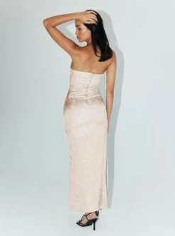 Princess Polly Salvin Strapless Maxi Dress Champagne -Princess Polly Sales Store 4 modelinfo Rona us4 ca9b542d aa03 4396 8331 f42ffbc0f7f5