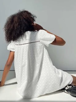 Princess Polly Pelton Mini Dress White -Princess Polly Sales Store 4 modelinfo alexa us2 c40ea5a0 696b 4c0c 89bd c24d14c5de9f