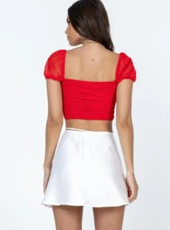 Princess Polly Skylar Mini Skirt White -Princess Polly Sales Store 4 modelinfo cindy us2 dc451113 d126 40d6 b5ed 4062605e6fac