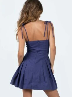 Princess Polly Maruna Mini Dress Navy -Princess Polly Sales Store 4 modelinfo elise us2 214a38ed 1256 43d0 96c8 a18bab9cfd53