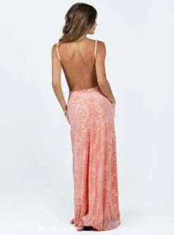 Princess Polly Amiya Maxi Dress Pink -Princess Polly Sales Store 4 modelinfo elise us2 cf24e6df e3b1 4843 a10c ab56c68bc82c