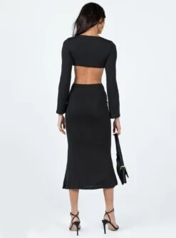 Princess Polly Jocelyn Cut Out Long Sleeve Midi Dress Black -Princess Polly Sales Store 4 modelinfo josephine us2 9da51c6d dc90 4e44 9a3c addc45d5ea4e