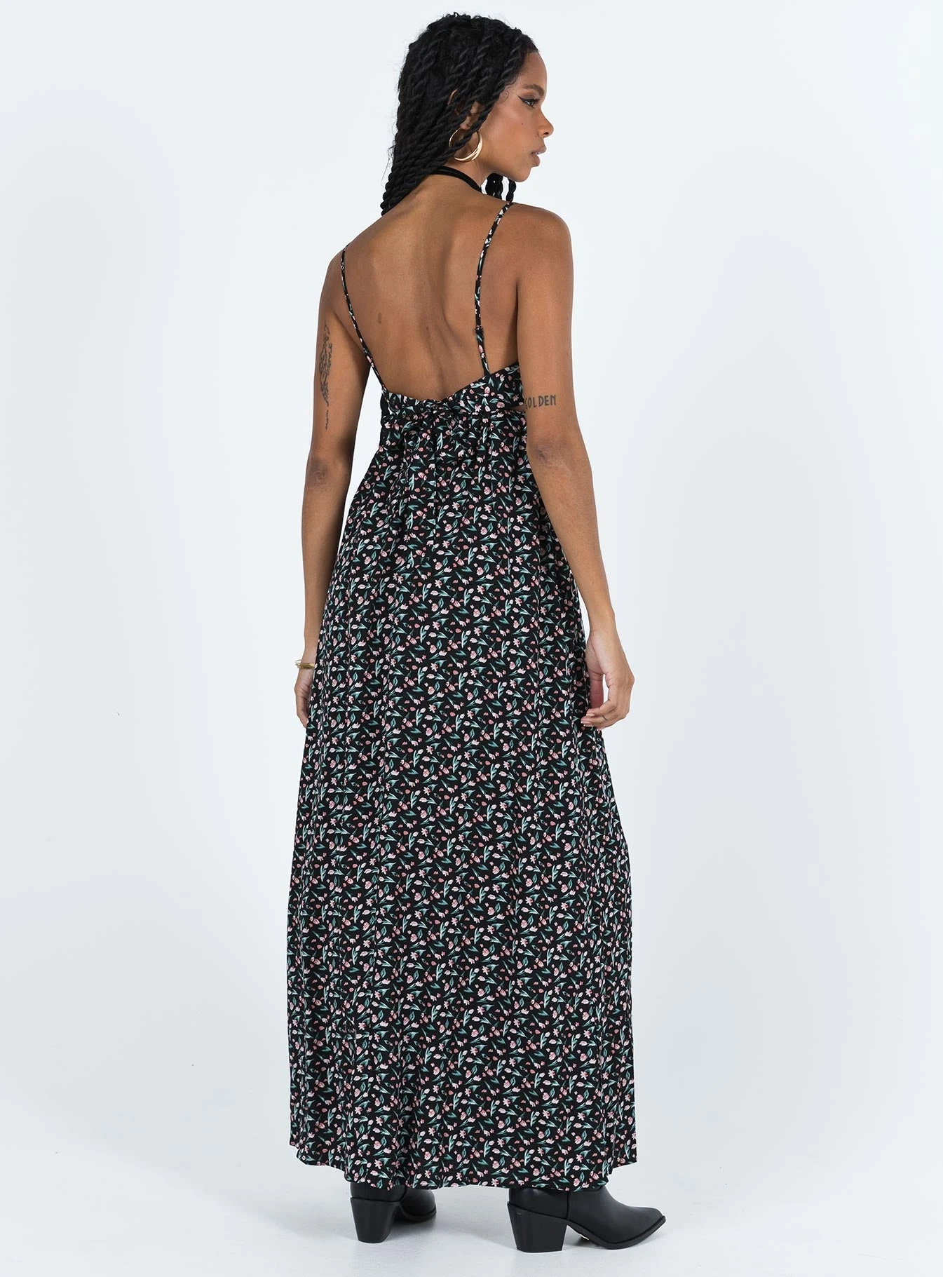 Princess Polly Koko Maxi Dress Black Floral 4 Princess Polly Koko Maxi Dress Black Floral - Image 4