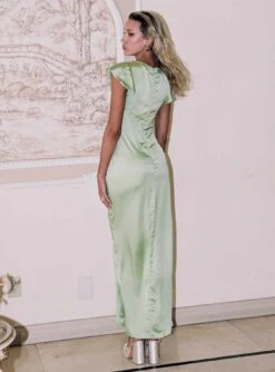 Armas Lace Trim Maxi Dress Green -Princess Polly Sales Store 4 modelinfo madi us4 9ed27a2b a086 4e25 9849 3864a7ae7e5c