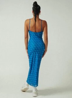 JGR & STN Cassie Maxi Dress Blue -Princess Polly Sales Store 4 modelinfo model us4 f40ce133 45db 44e0 bf98 9e9a6c28d8e5