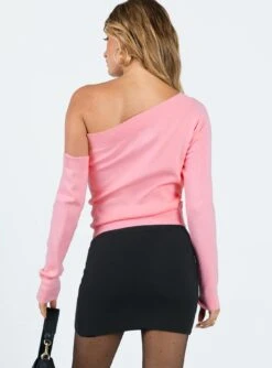 Pohlman Knit Mini Skirt Black -Princess Polly Sales Store 4 modelinfo saskia us2 ed1087fa 7175 433f 8a22 22e0c84b5b81