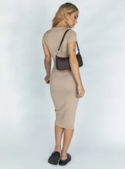 Princess Polly Sarah Maxi Dress Beige -Princess Polly Sales Store 4 ae7f2b0f b618 409e 9b4e c3a8d0f50a7b