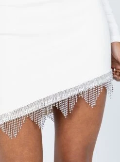 Princess Polly Dominic Knit Fringe Mini Skirt White 11 Princess Polly Dominic Knit Fringe Mini Skirt White -Princess Polly Sales Store 5 modelinfo Feturi us2 497f75ec cfc3 4fb1 97af 4b04637ae656