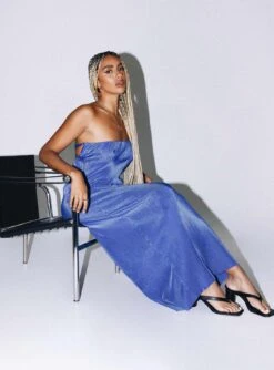 Princess Polly Lenney Maxi Dress Blue 12 Princess Polly Lenney Maxi Dress Blue -Princess Polly Sales Store 5 modelinfo lola us4 54d00aed 3db8 453d b9a9 5039a2a68718