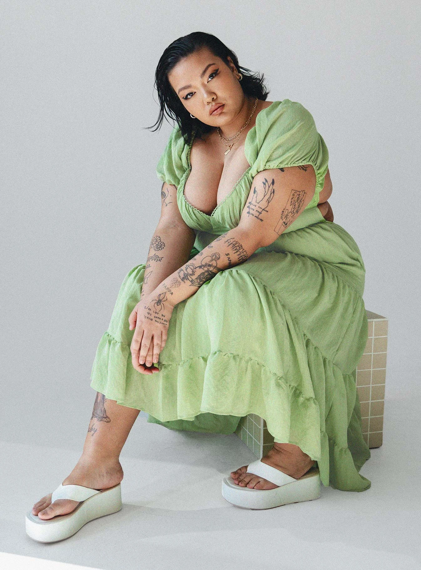 Danny Midi Dress Green Curve 6 Danny Midi Dress Green Curve - Image 6